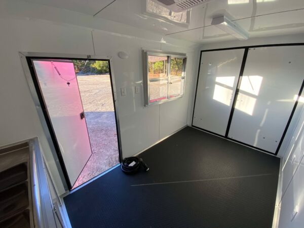12′ Quality Cargo Concession Trailer