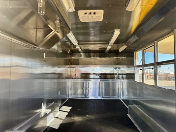 20′ Quality Cargo Concession Trailer